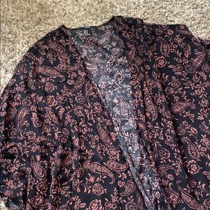 Short sleeve, cover up